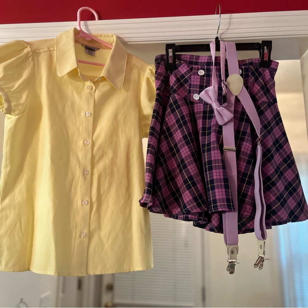Girl’s fun fashion outfit